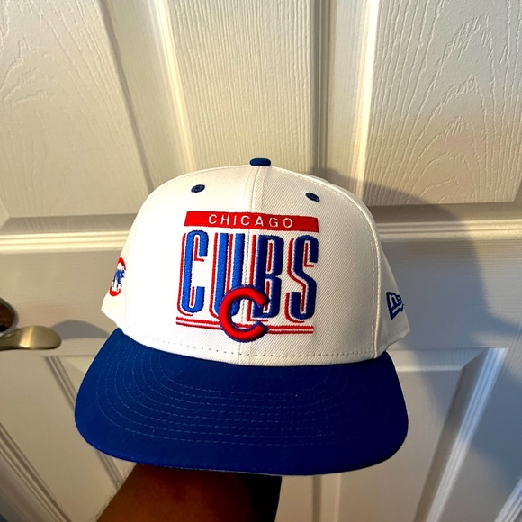 Chicago Cubs Fitted Snap Back - Picture 1 of 5